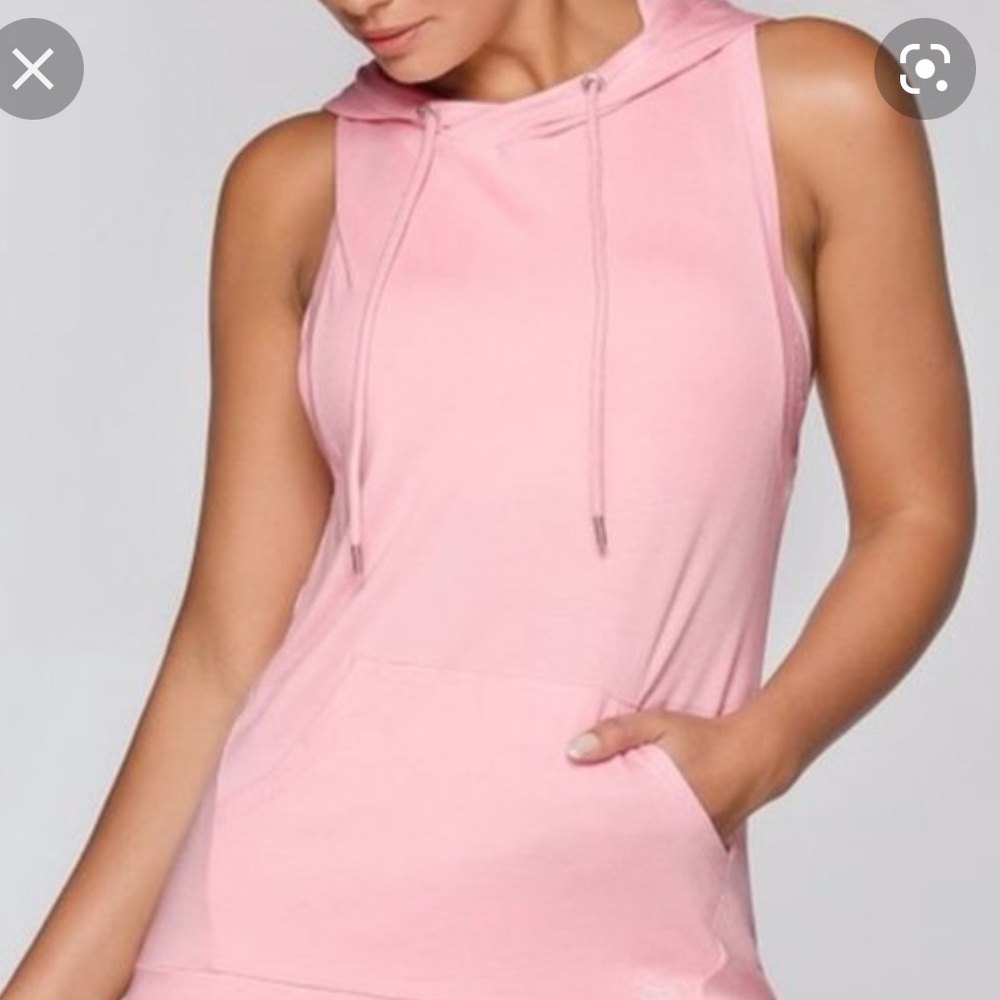 * | Lorna Jane | sleeveless hoodie. Size XS.
